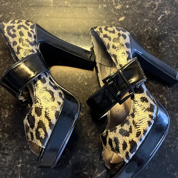 Rampage silver and black cheetah Chunky open toe 4inch heels - Picture 8 of 11